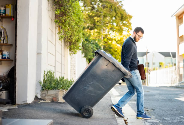 Best Commercial Cleanout Services  in Charlack, MO